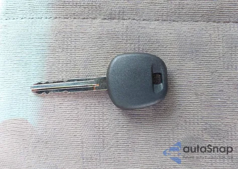 2001 Toyota Sienna Le z USA, uszkodzony, nr VIN 4T3ZF13CX1U363176